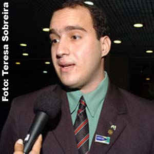 Roberto Mac�do
